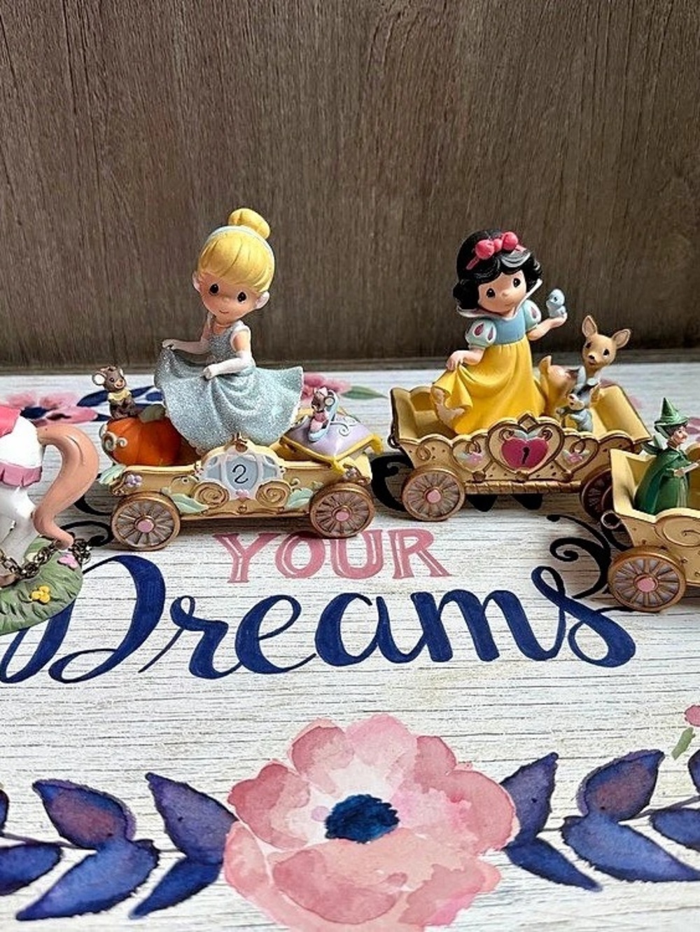 Precious Moments Hail To The Princess Disney Showcase Collection Figurine Set